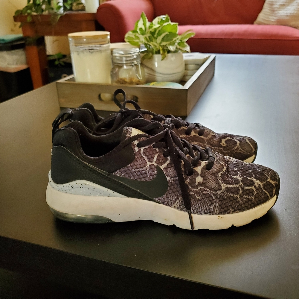 Nike Air
